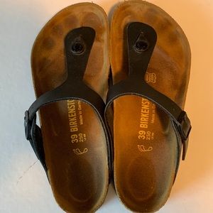 Birkenstock Gizeh Sandals.Sz39.Excellent condition